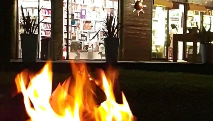 Juana Libros -  Videos - La Pedrera