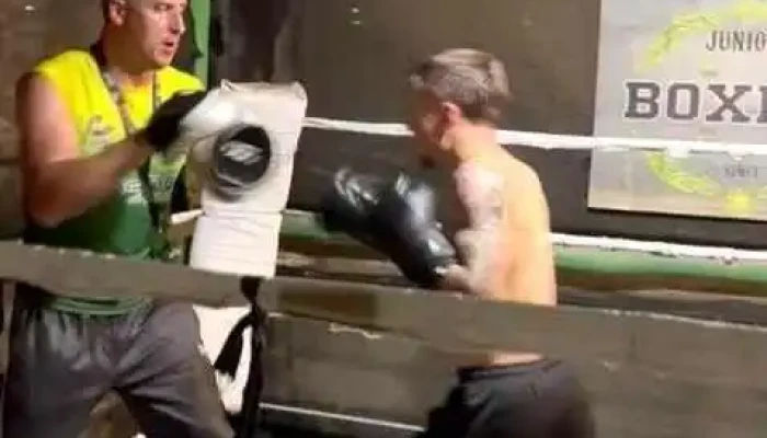 Juniors Boxing Parque Del Plata -  Videos - Parque del Plata
