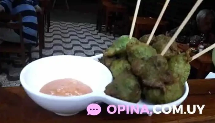 Karamba Chiveteria -  Comida Y Bebida - Barra del Chuy