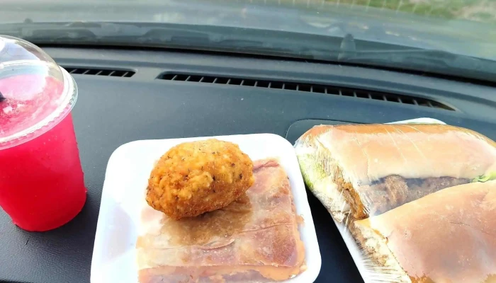 Kazoku Cafeteria Rotiseria Churreria Comentario 7 - Montevideo