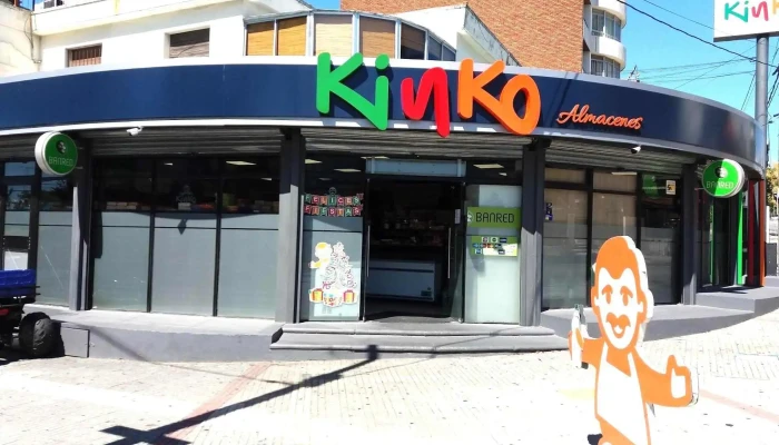Kinko -  Estacionamiento - Montevideo