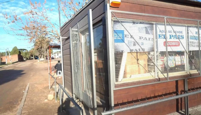 Kiosco Avenida -  Direccion - Joaquín Suárez