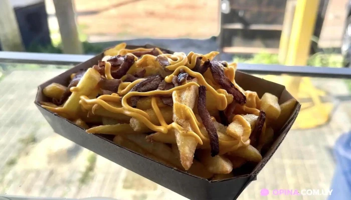 Kmo Queda 18 De Mayo -  Comidas Y Bebidas - Villa Felicidad