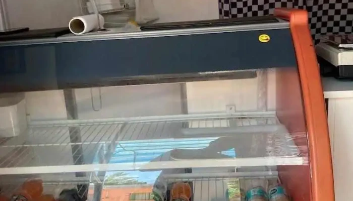 Kricaa Hamburgesas Y Rotiseria Ambiente - Paysandú