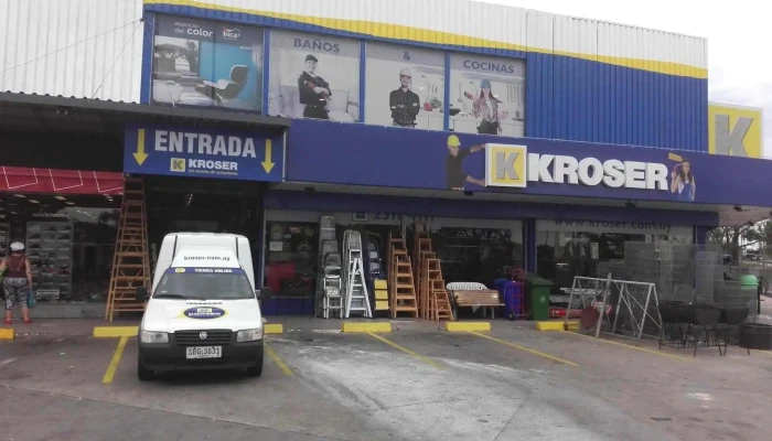 Kroser Paseo del Cerro - 12800 Montevideo