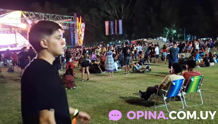 La Aldea -  Exterior - Montevideo