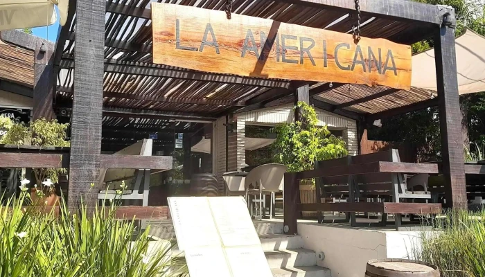 La Americana -  Comentario 1 - Punta del Este