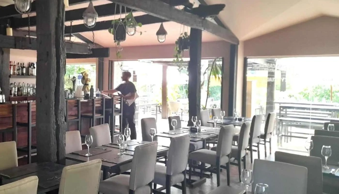 La Americana -  Comentario 2 - Punta del Este