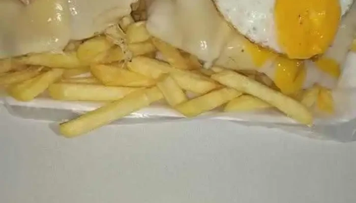 La Amistad Chiviteria Pizzeeria Santa Catalina Comida Y Bebida - Montevideo