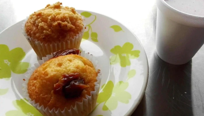 La Bambola Cafeteria Confiteria Panaderia Comentario 8 - Carmelo