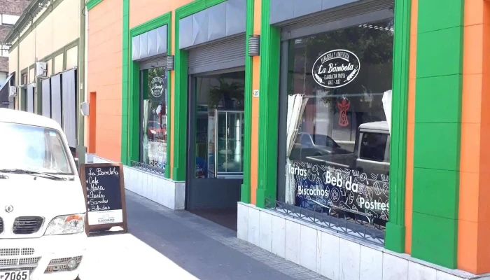 La Bambola Cafeteria Confiteria Panaderia Todo - Carmelo