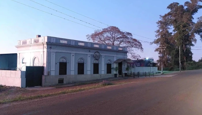 La Bambola -  Todo - Salto