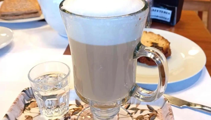 La Cafeteria Comidas Y Bebidas - Young