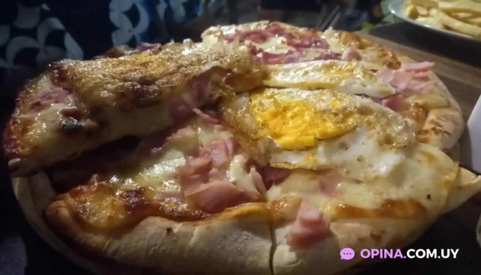 La Cancha Pizza -  Comida Y Bebida - Pando