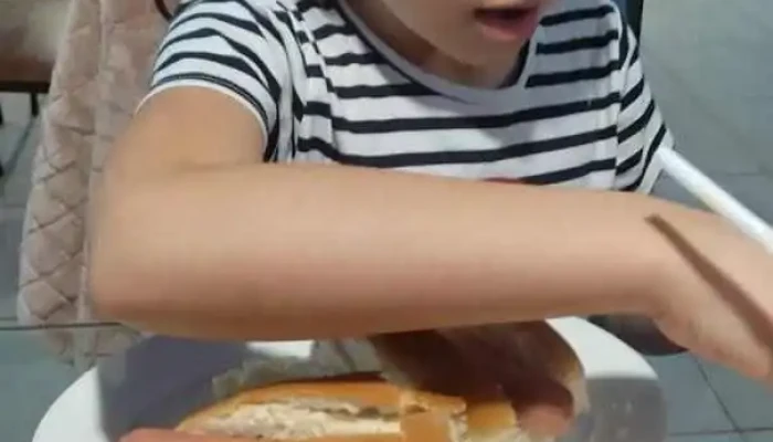 La Cantina 2 -  Comida Y Bebida - Artigas