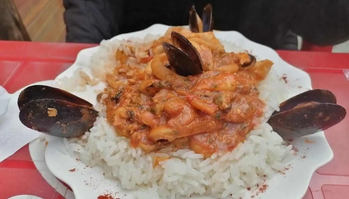 La Casa De Las Empanadas -  Comida Reconfortante - Piri&aacute;polis