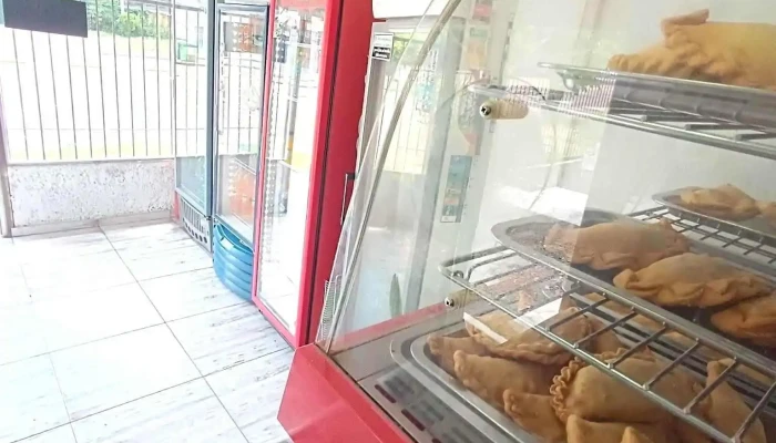 La Casa De Las Empanadas -  Todo - Salto