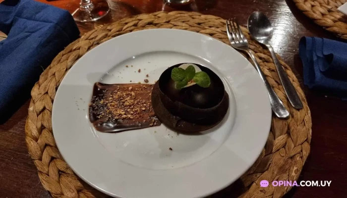 La Casa Violeta -  Tarta De Chocolate - Montevideo