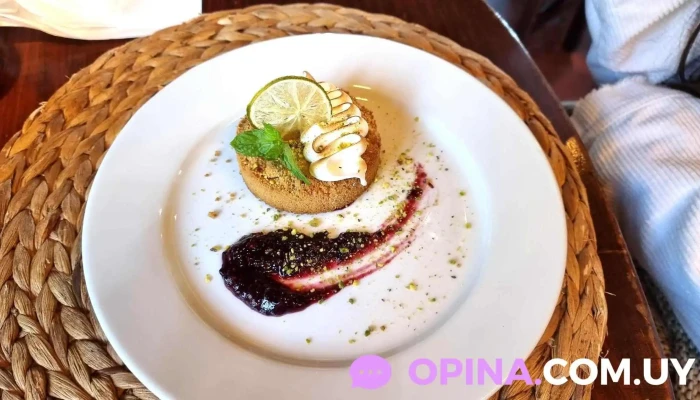 La Casa Violeta -  Tarta De Lima - Montevideo