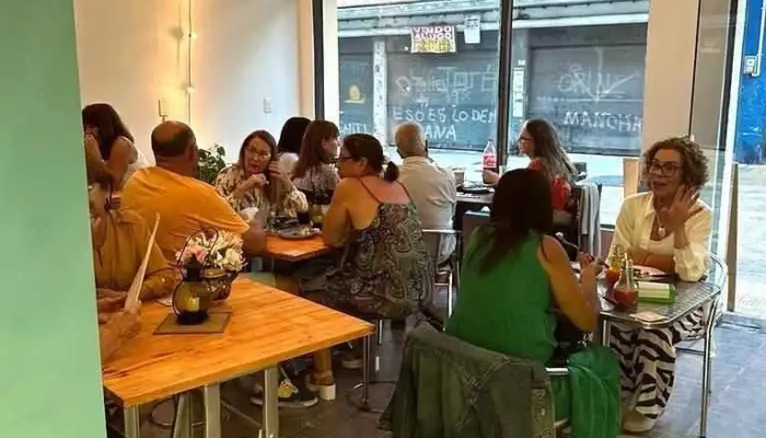 La Chela Cafeteria Y Restobar Ambiente - Montevideo