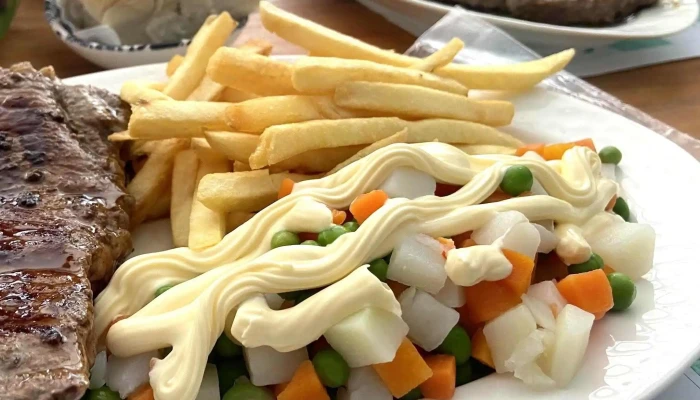 La Chela Cafeteria Y Restobar Comentario 1 - Montevideo