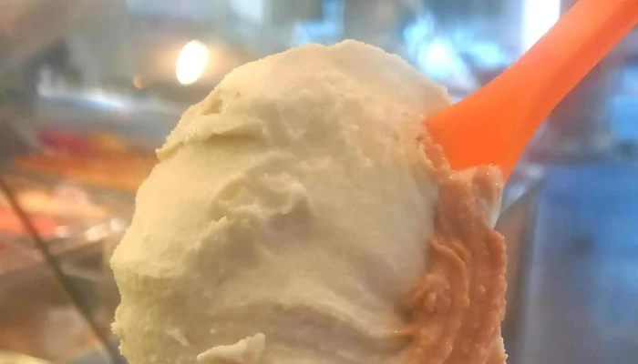 La Cigale -  Comentario 2 - Montevideo