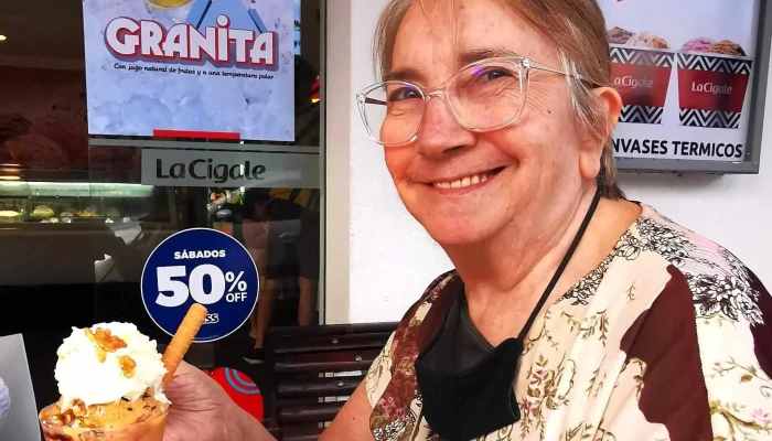 La Cigale -  Comentario 3 - Montevideo