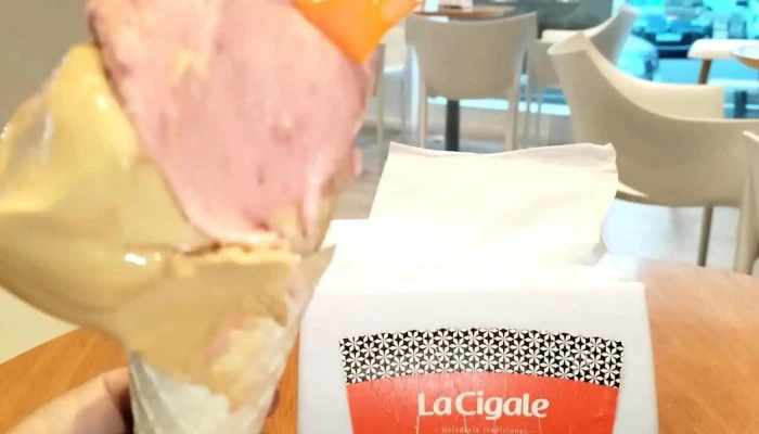 La Cigale -  Recientes - Montevideo