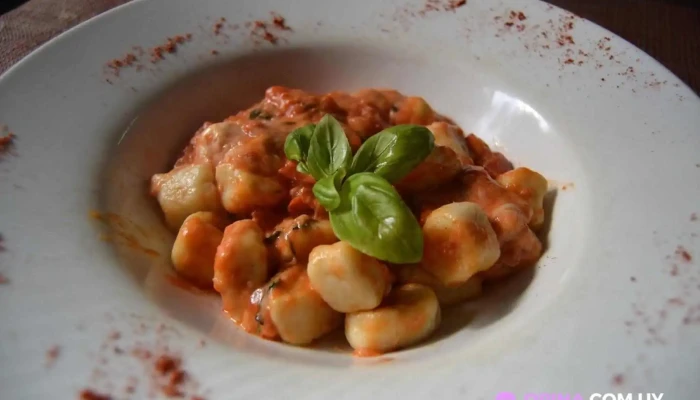 La Commedia -  Noqui - Montevideo