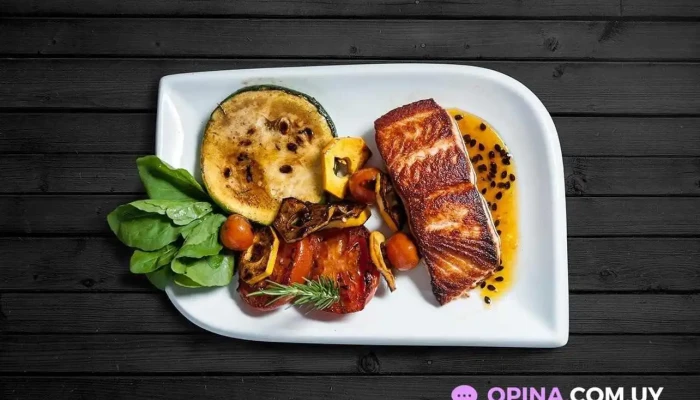 La Corte Restaurant -  Comida Y Bebida - Montevideo