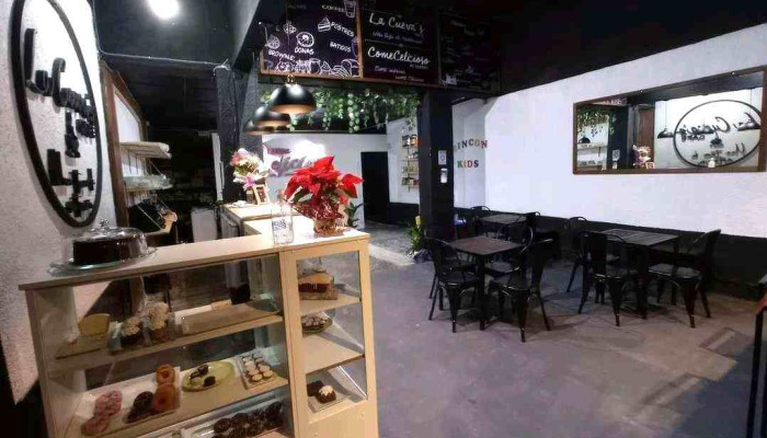 La Cuevas Cafe Ambiente - Cardona