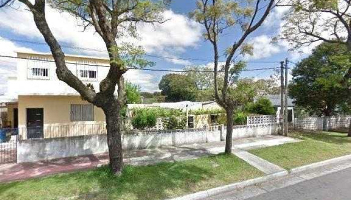 La Cuna Delos Dioses Donde - Montevideo