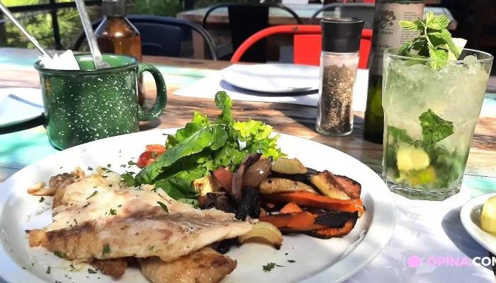 La Diagonal -  Comidas Y Bebidas - Montevideo