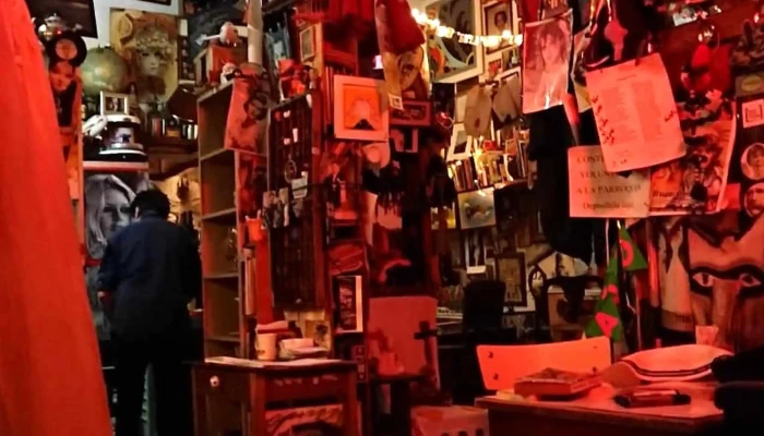 La Esquina Del Mundo -  Comentario 10 - Montevideo