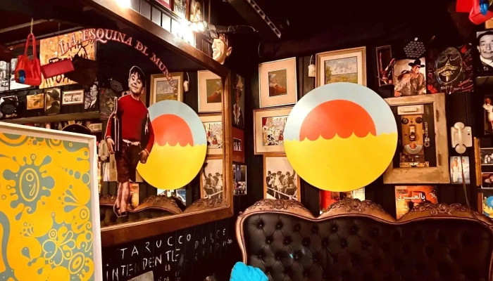 La Esquina Del Mundo -  Todo - Montevideo