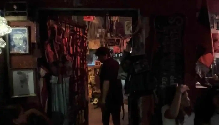 La Esquina Del Mundo -  Videos - Montevideo