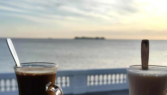 La Esquinita -  Comentario 5 - Col. del Sacramento