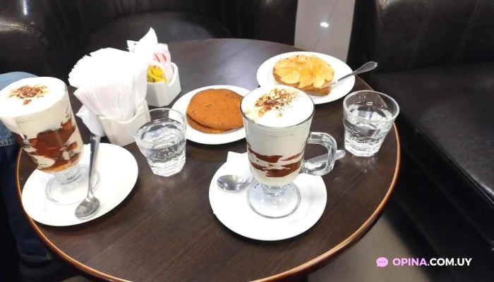 La Estacion -  Comidas Y Bebidas - La Barra