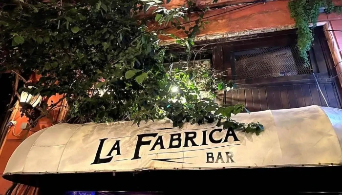 La Fábrica Bar - Montevideo