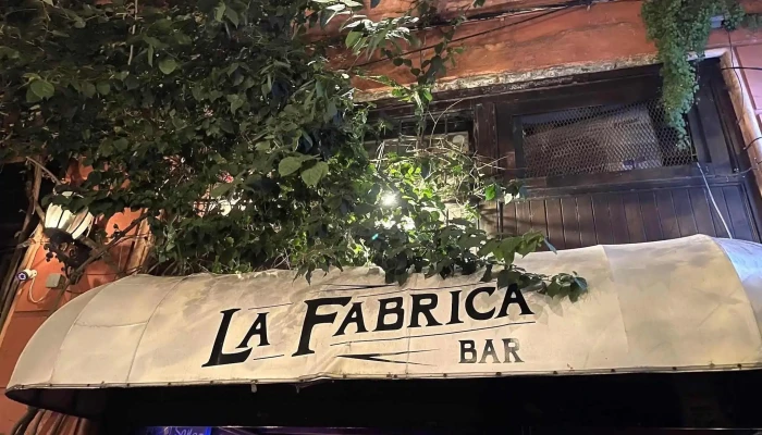 La Fabrica Bar Todo - Montevideo