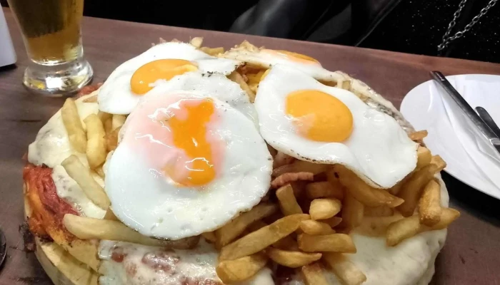 La Fabrica Comentario 1 - Montevideo