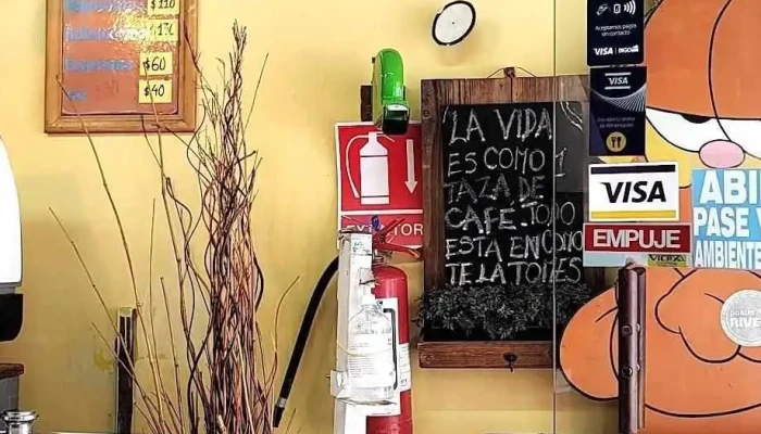 La Familia -  Menu - Rivera