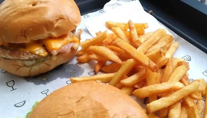 La Hamburgueseria -  Hamburguesa - Montevideo