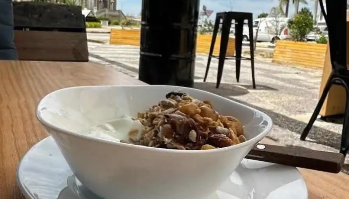 La Isla Cafe Comida Y Bebida - Montevideo