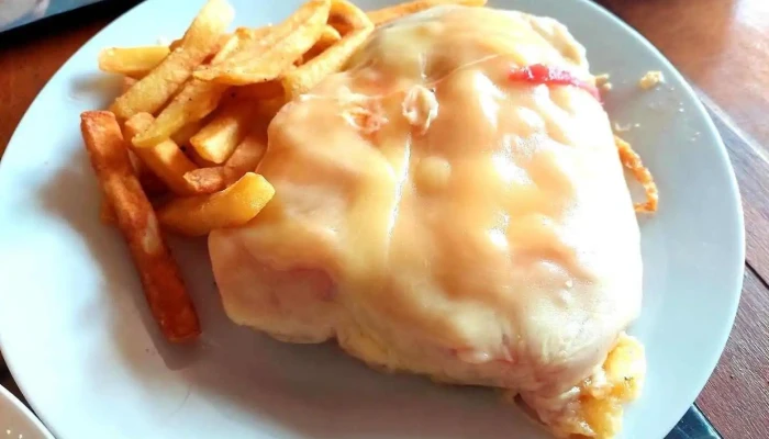 La Joaquina -  Comida Y Bebida - Vergara