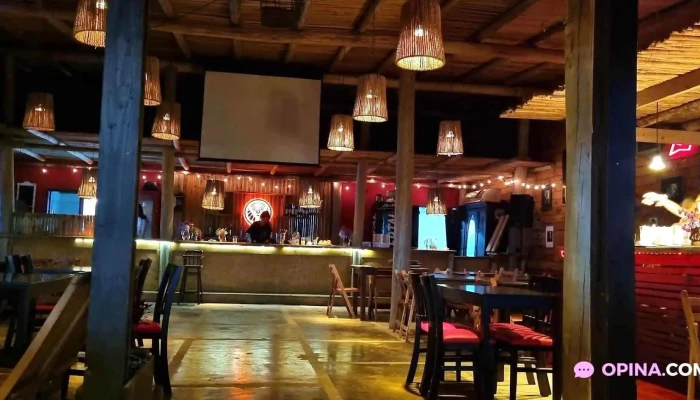 La Negra Restopub Todo - La Pedrera