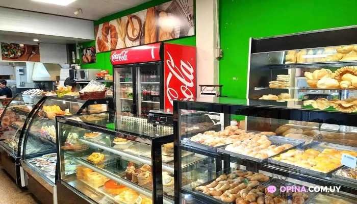La Nueva Pan D Vas Vitrina - Montevideo