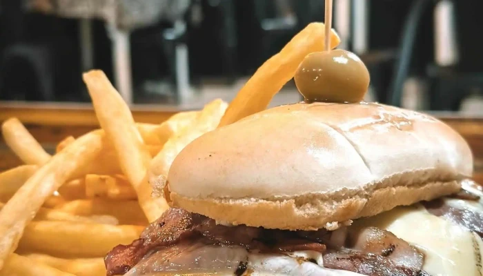 La Parrilla De La Paz -  Comidas Y Bebidas - La Paz