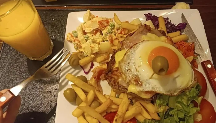 La Pasiva -  Comida Y Bebida - Montevideo