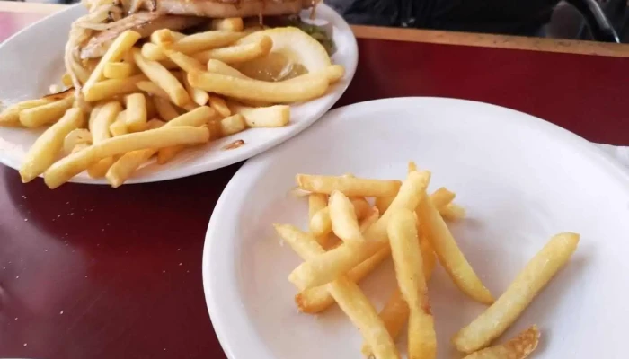 La Pasiva De General Flores -  Papas Fritas - Montevideo